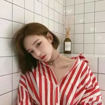 女导与强盗